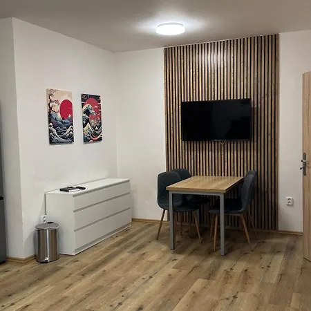 Apartment Urban Oasis Оломоуц Экстерьер фото