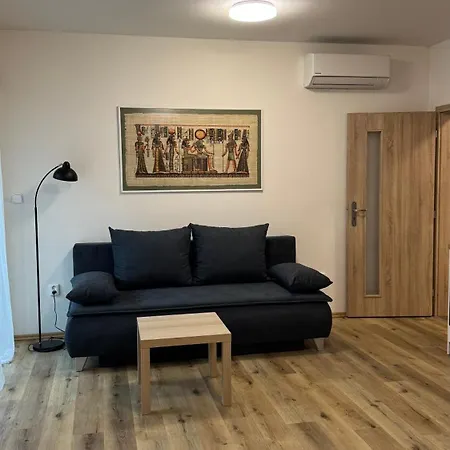 Apartment Urban Oasis Оломоуц Экстерьер фото
